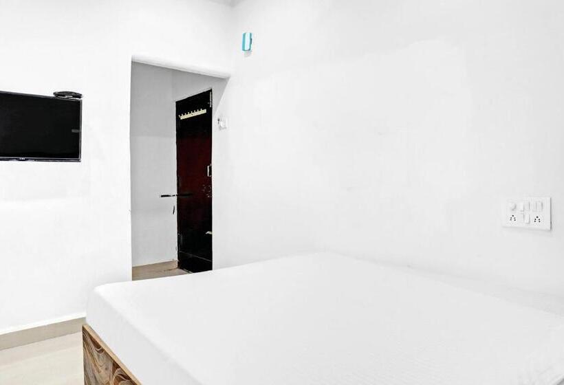 هتل Spot On 84765 Poornima Inn