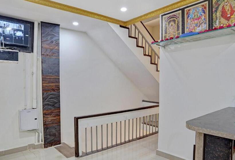 هتل Spot On 84765 Poornima Inn