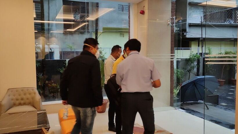 هتل Sunhillportico