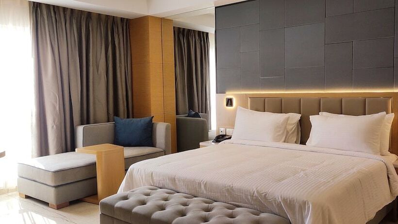 هتل Sunhillportico