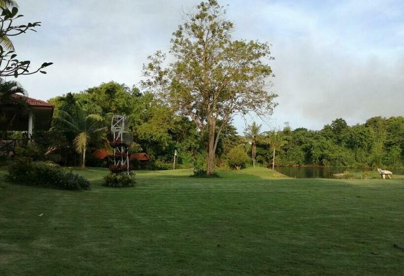 ホテル Vimannam Resort