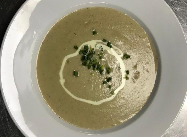 V V Hotel Battambang