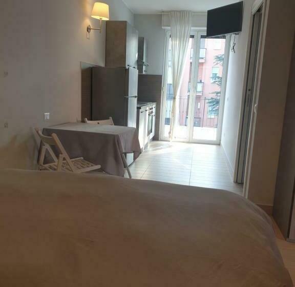 Michelangelo Apartments