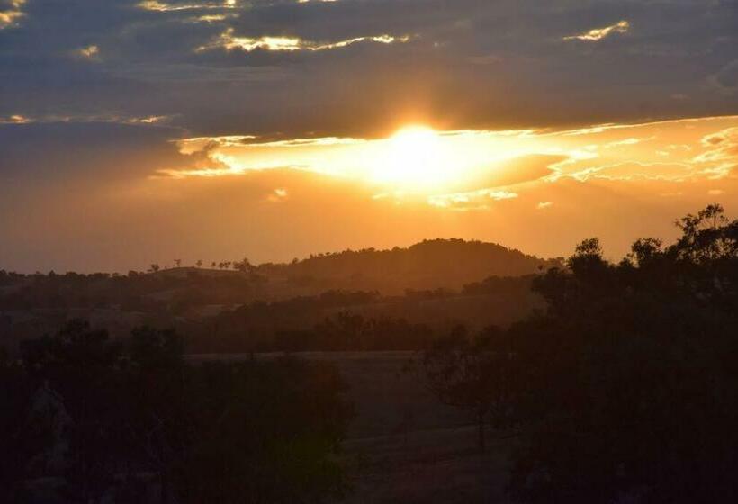 膳宿费 Glenlyon Dam Holiday Cottage & Farmstay