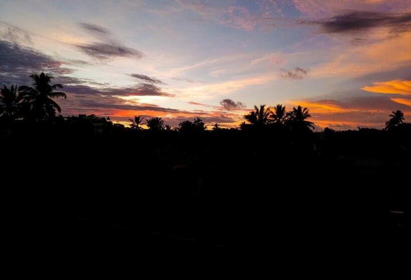 פנסיון Knt Villa