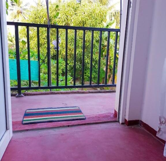 פנסיון Knt Villa