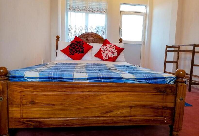 פנסיון Knt Villa