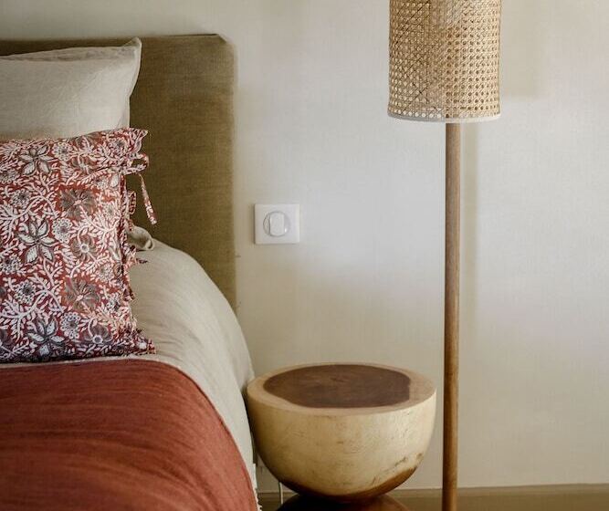 بنسيون Mas Des Precheurs