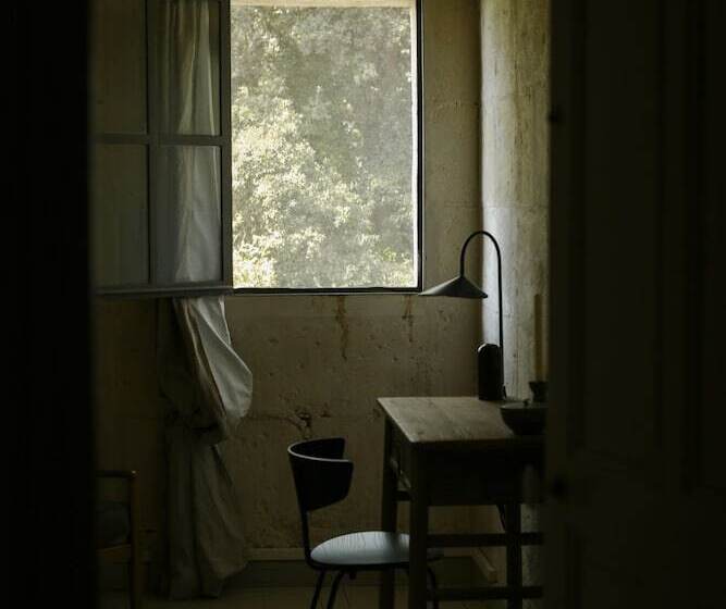 بنسيون Mas Des Precheurs