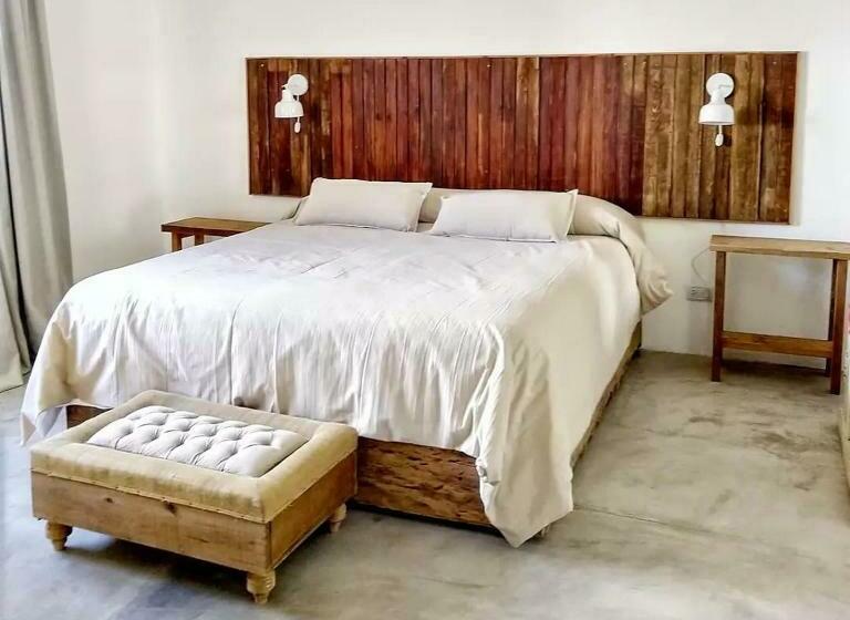 Общежитие La Florida   Casa Pueblo