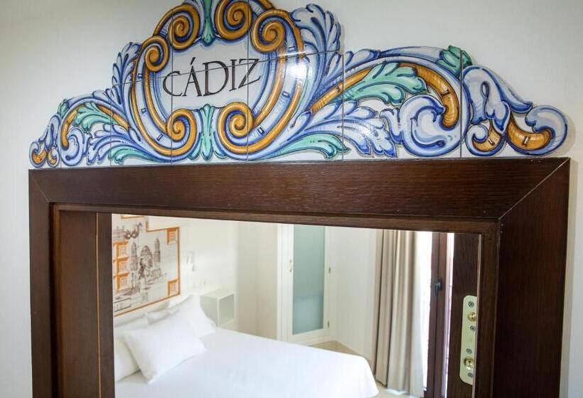 ユースホステル Posada Boutique El Gallo Morón