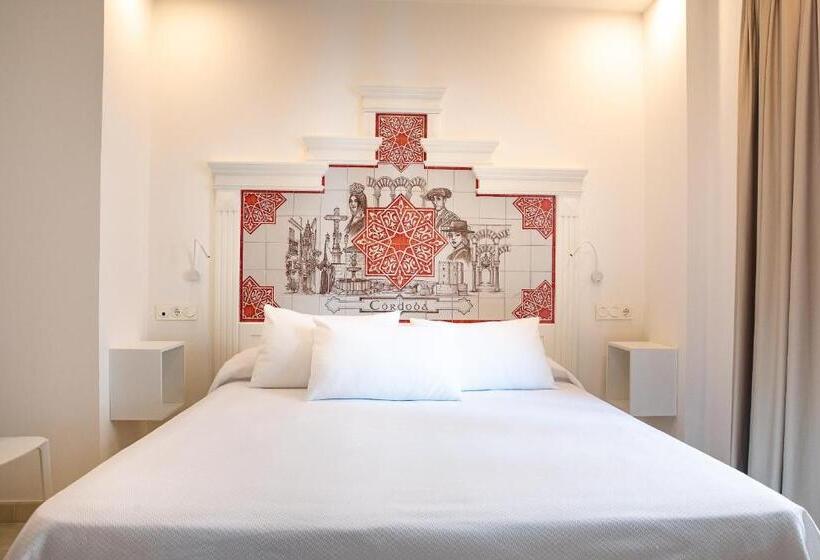 ユースホステル Posada Boutique El Gallo Morón