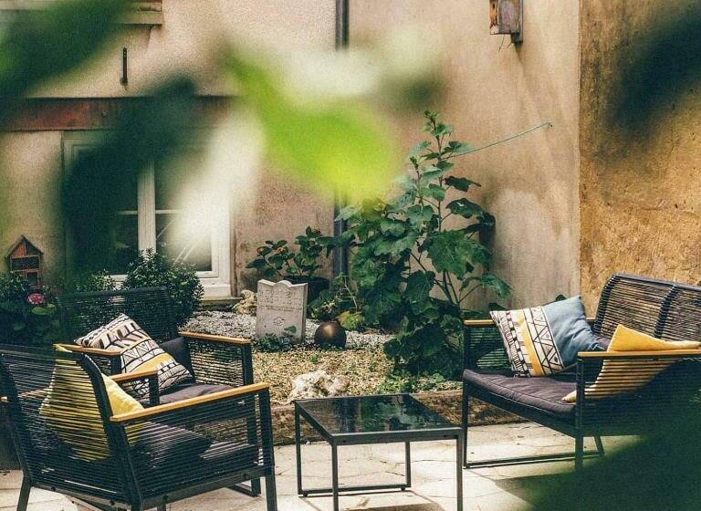 Bed and Breakfast Chambres Privées à Hautvillers, Berceau Du Champagne Avec Salle De Bain Et Toilettes Incluses