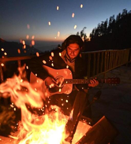 مبيت وإفطار Jomotel Talai