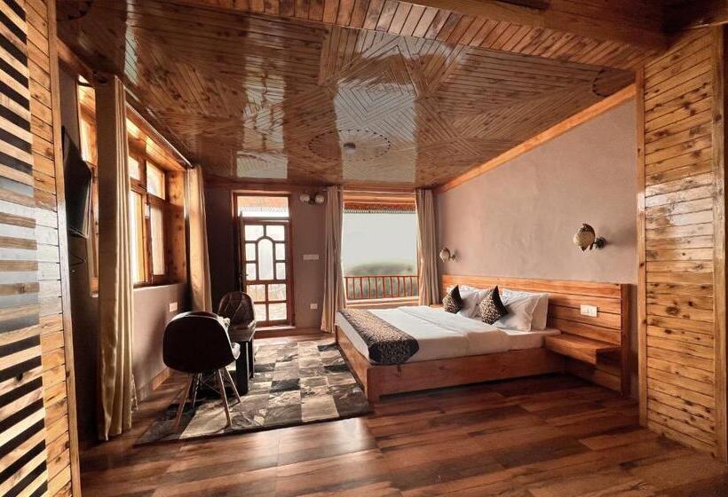 مبيت وإفطار Jomotel Talai