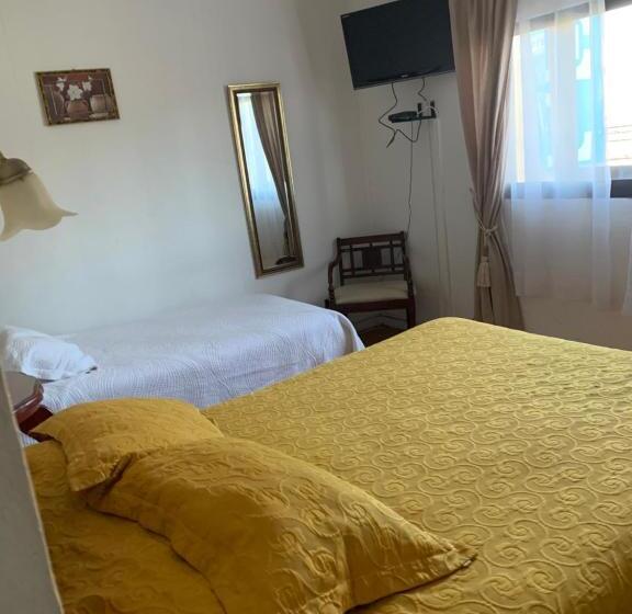 مبيت وإفطار Marina Azul