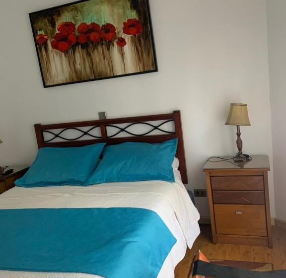 مبيت وإفطار Marina Azul