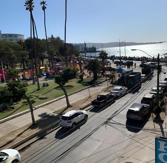 مبيت وإفطار Marina Azul