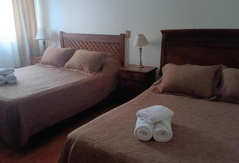 مبيت وإفطار Marina Azul