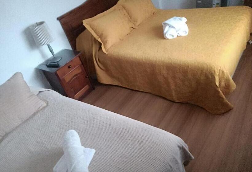 مبيت وإفطار Marina Azul