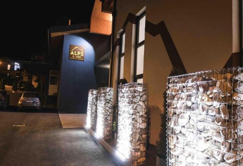 בית מלון כפרי Alps Lover