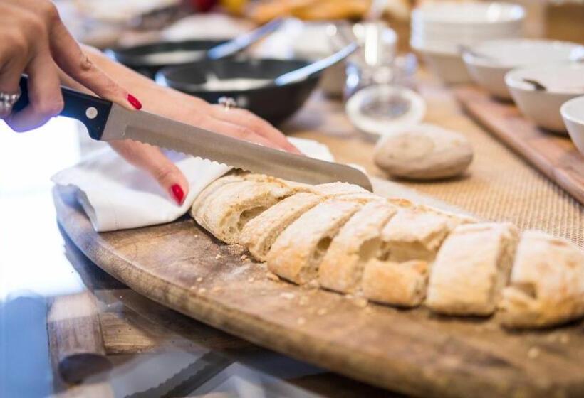 בית מלון כפרי Alps Lover