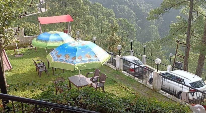 בית מלון כפרי Ambience Hill Nainital