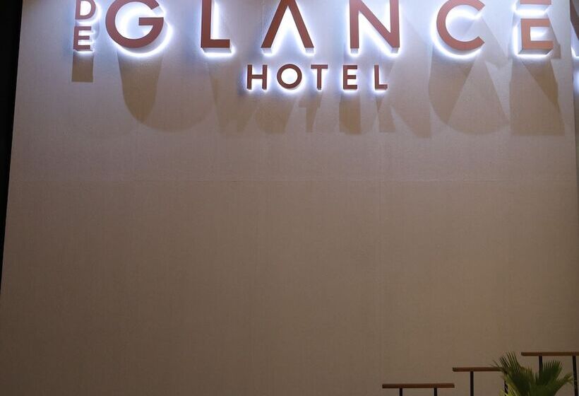Отель De Glance