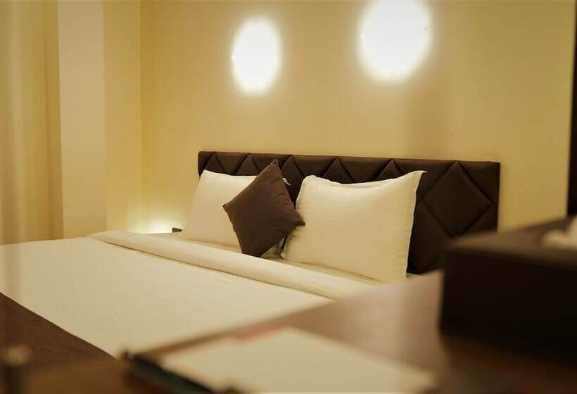 Отель De Glance