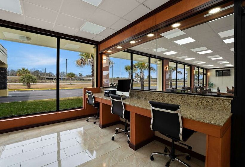 فندق Econo Lodge