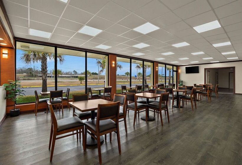 فندق Econo Lodge