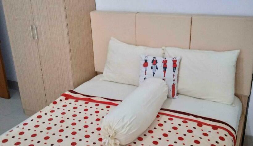 호텔 Guest House Pinarak 2 Syariah Near Gor Satria Purwokerto Mitra Reddoorz