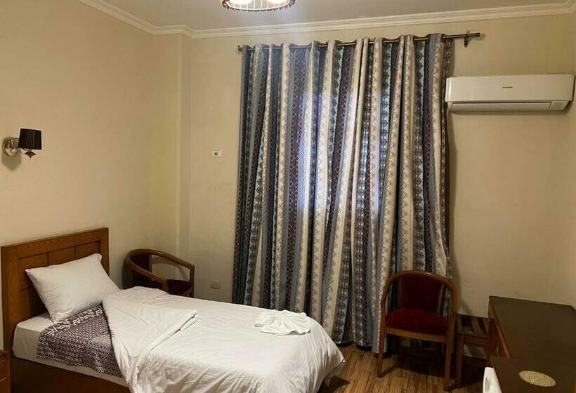 فندق Hyde Park House