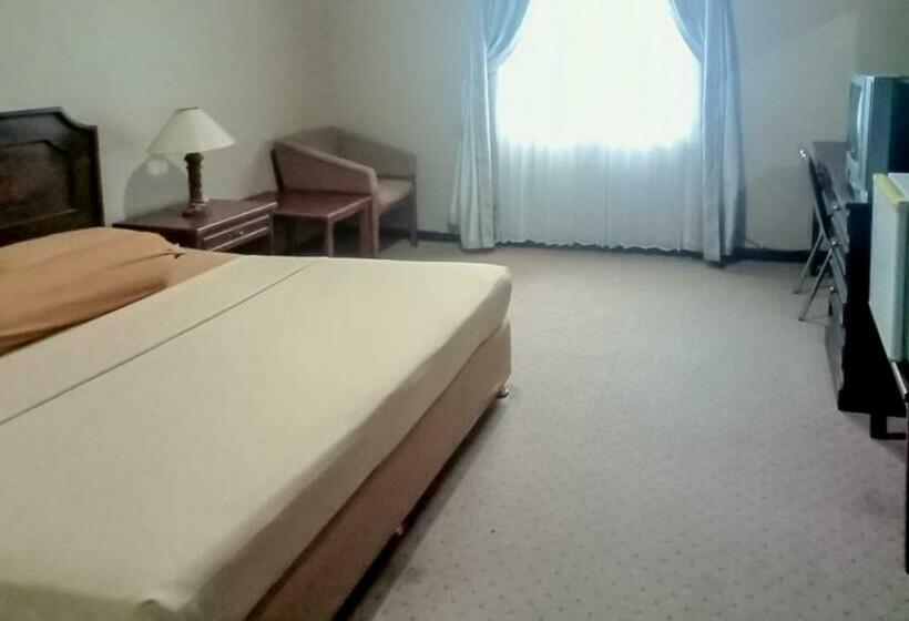 호텔 Indiana Syariah Mitra Reddoorz