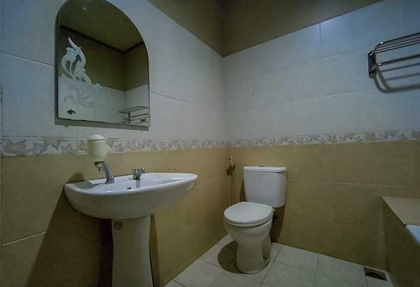 호텔 Indiana Syariah Mitra Reddoorz