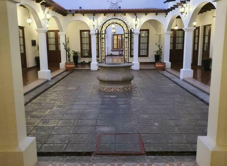 Iraola Hotel Boutique