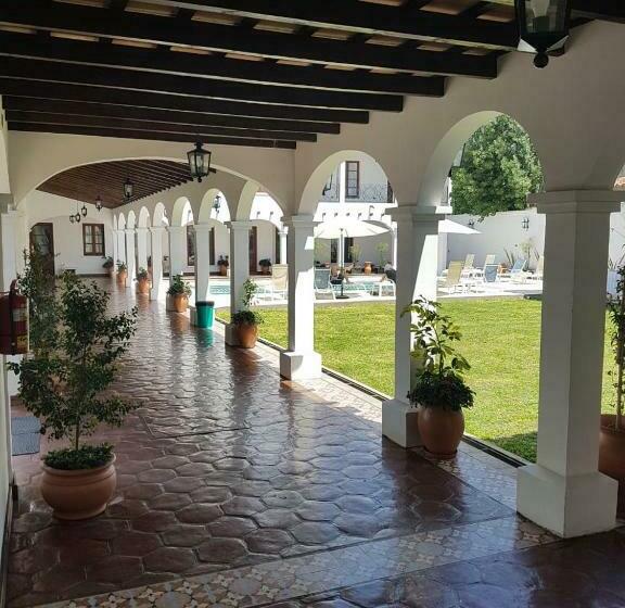 Iraola Hotel Boutique