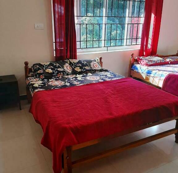 酒店 Jack N Jill Holidays Inn