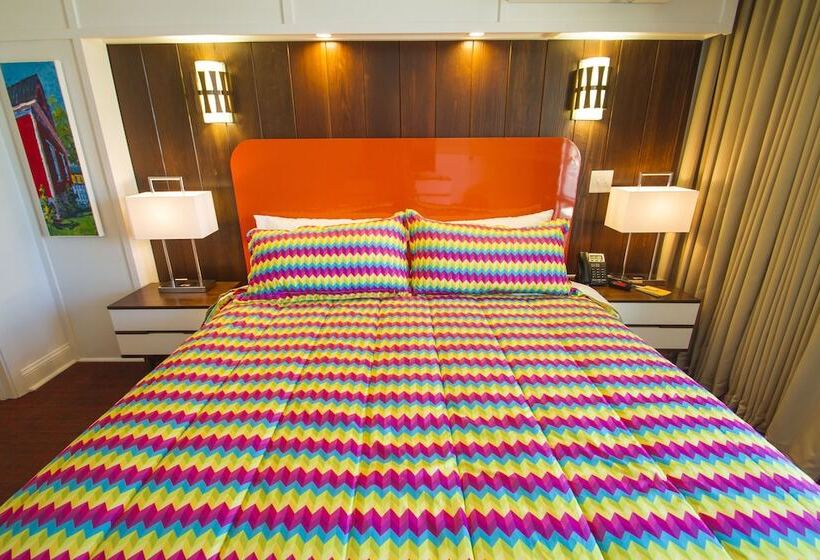 فندق Mother Earth Motor Lodge