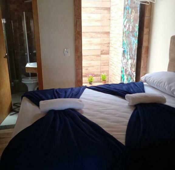 ホテル Pousada Lótus