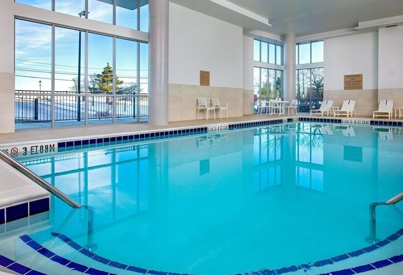 호텔 Springhill Suites By Marriott Boston Logan Airport Revere Beach