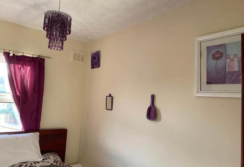 Пансион Busy Bee   Guest House   Self Service