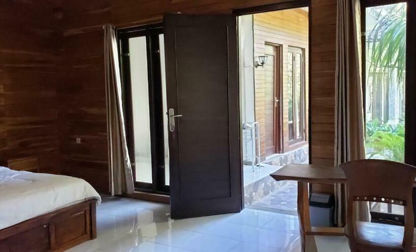 פנסיון Citronella Home Stay