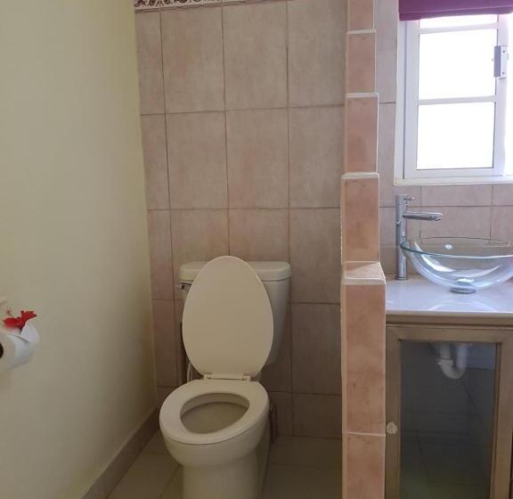 ペンション Sea View Suites