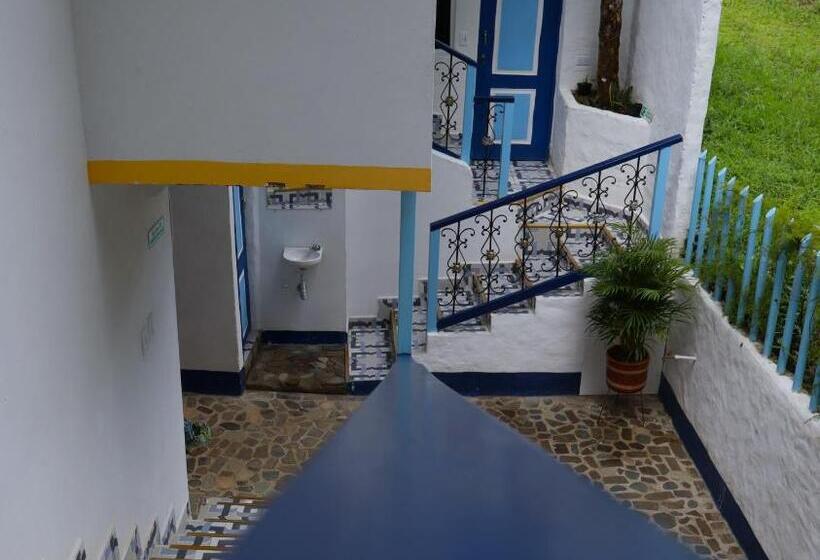 פנסיון Vista Farallones