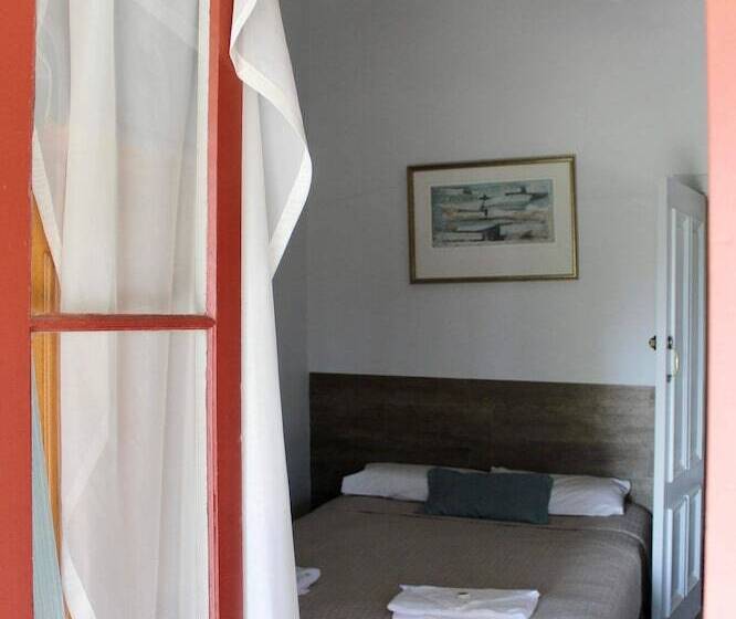 Vandenberg Hotel Forbes