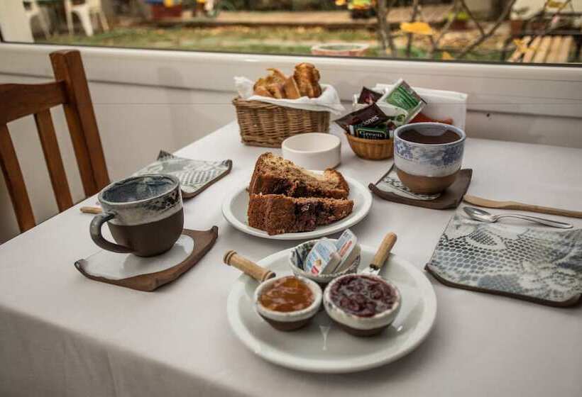 Общежитие Casa De Mar