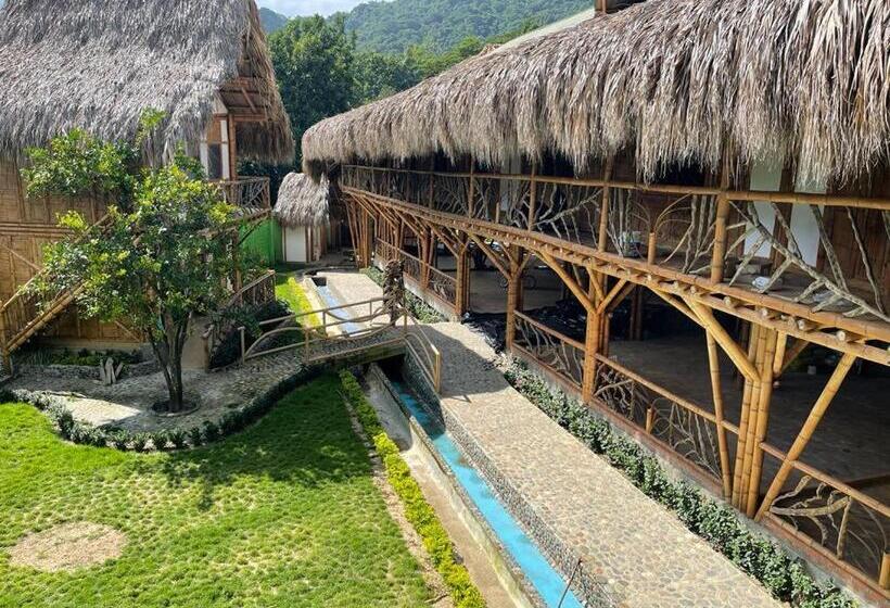 تختخواب و صبحانه Bambu Tayrona
