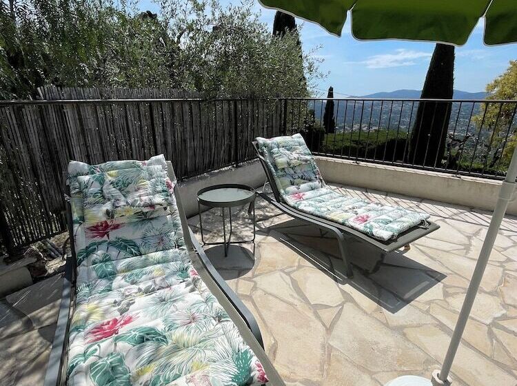 مبيت وإفطار Villa Daphné