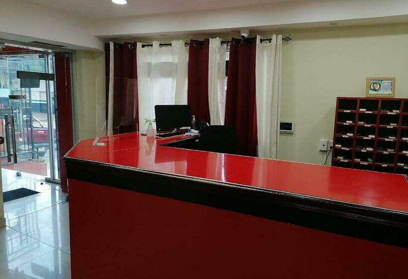 فندق America   La Chorrera